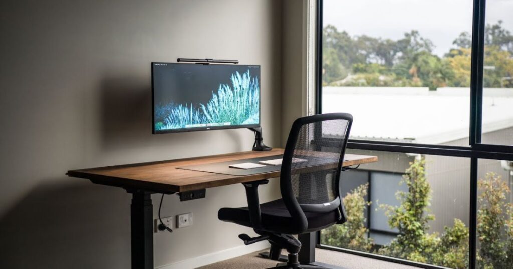 40 Inch Wide Desks: Optimal Workspace Dimensions